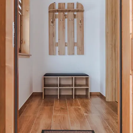 샬레 Cicha Przystan *